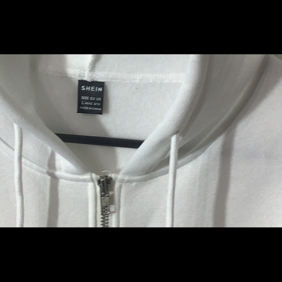 SHEIN- nwot - Sz L- White Hoodie cropped sweat jacket with pockets - Picture 2 of 6